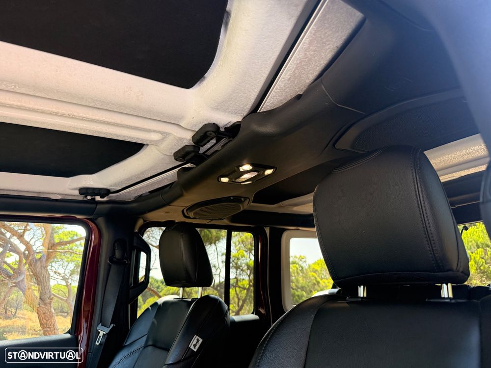 Jeep Wrangler Unlimited 2.0 TG 4xe 80º Aniversário - 13