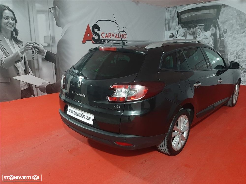Renault Mégane Sport Tourer 1.5 dCi Dynamique S - 12