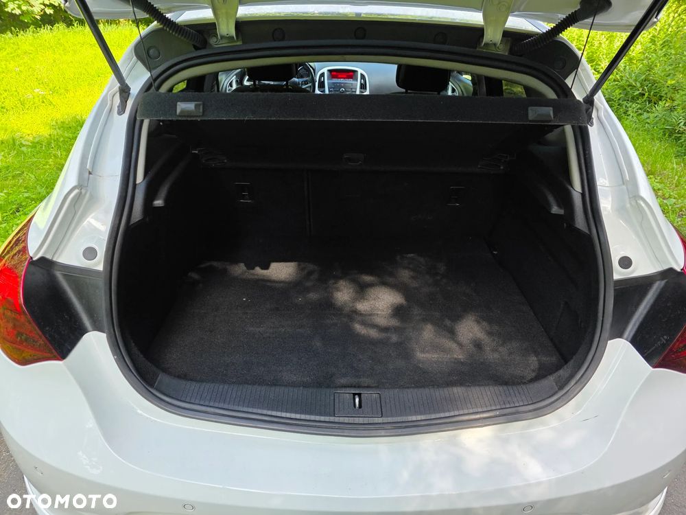 Opel Astra 1.4 T Sport EU6 - 13