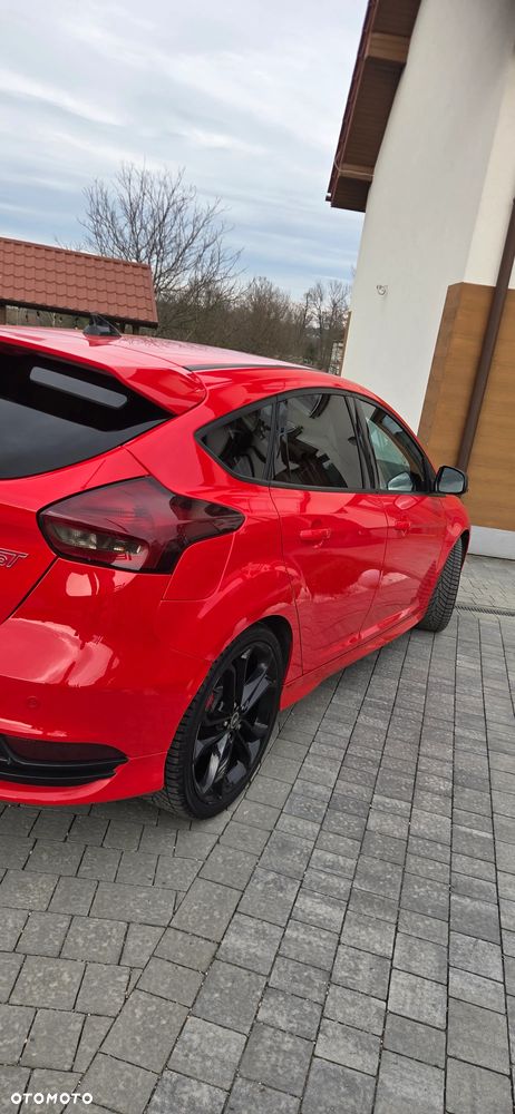 Ford Focus 2.0 EcoBoost ST - 2