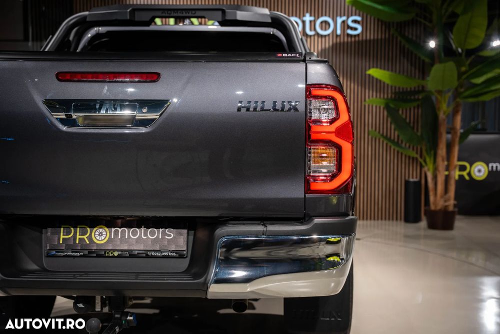 Toyota Hilux 2.4D 150CP 4x4 Double Cab AT Executive - 17