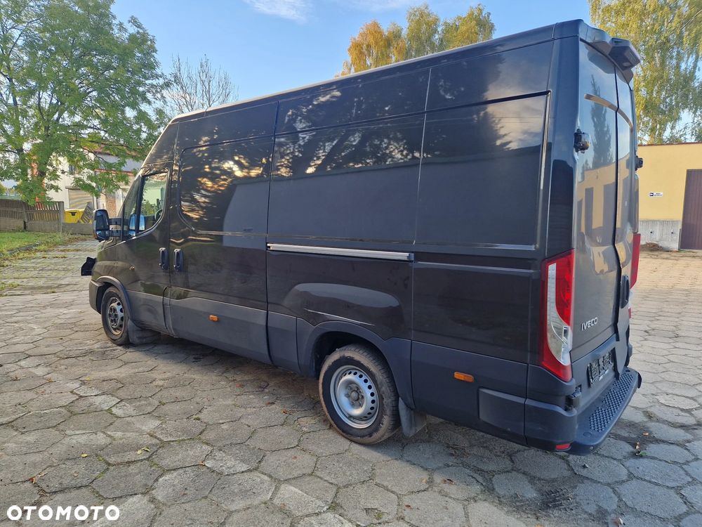 Iveco Daily 35S18 Hi-Matic - 6
