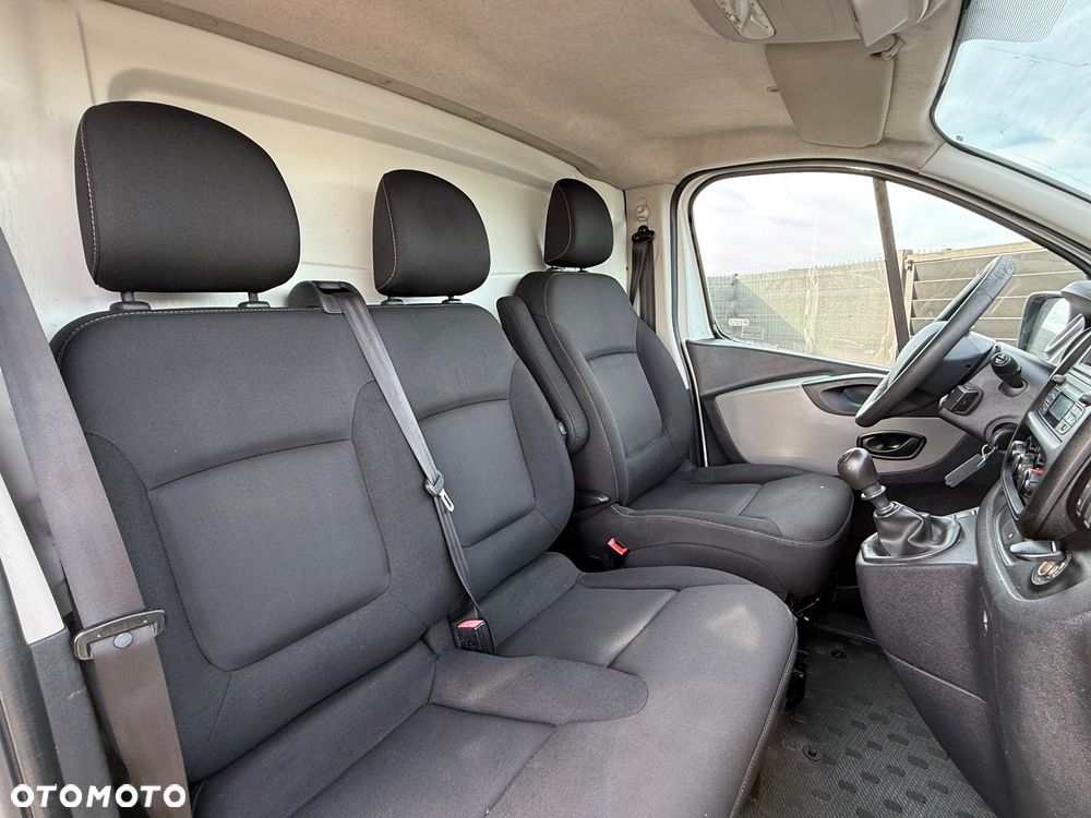 Renault TRAFIC - 7