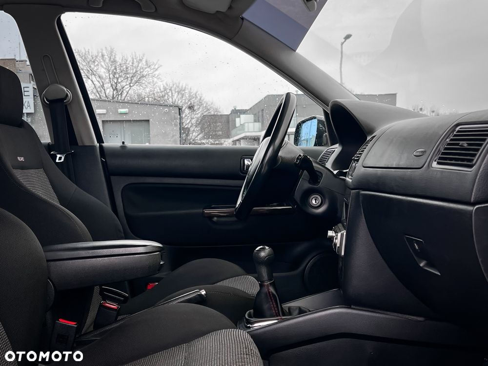 Volkswagen Golf - 21