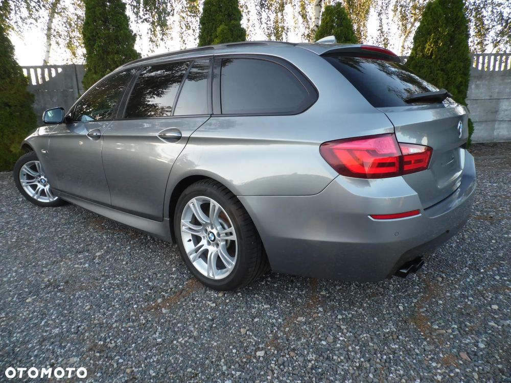 BMW Seria 5 525d xDrive Sport-Aut - 13
