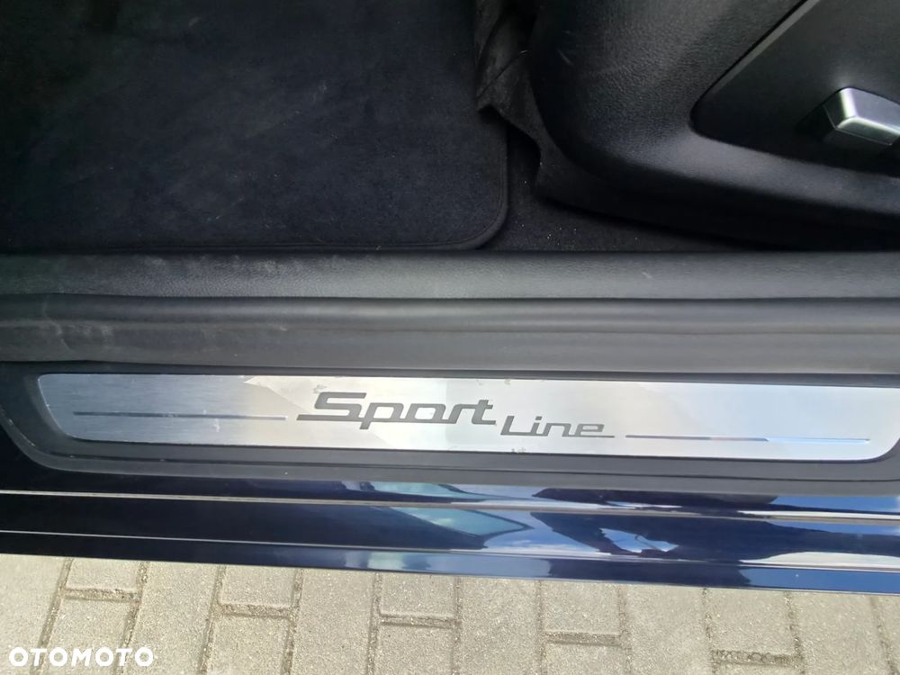 BMW Seria 5 530d xDrive Sport Line - 16