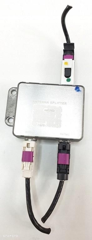 WZMACNIACZ ANTENY MERCEDES W176 W246 W117 A24664600699 - 2