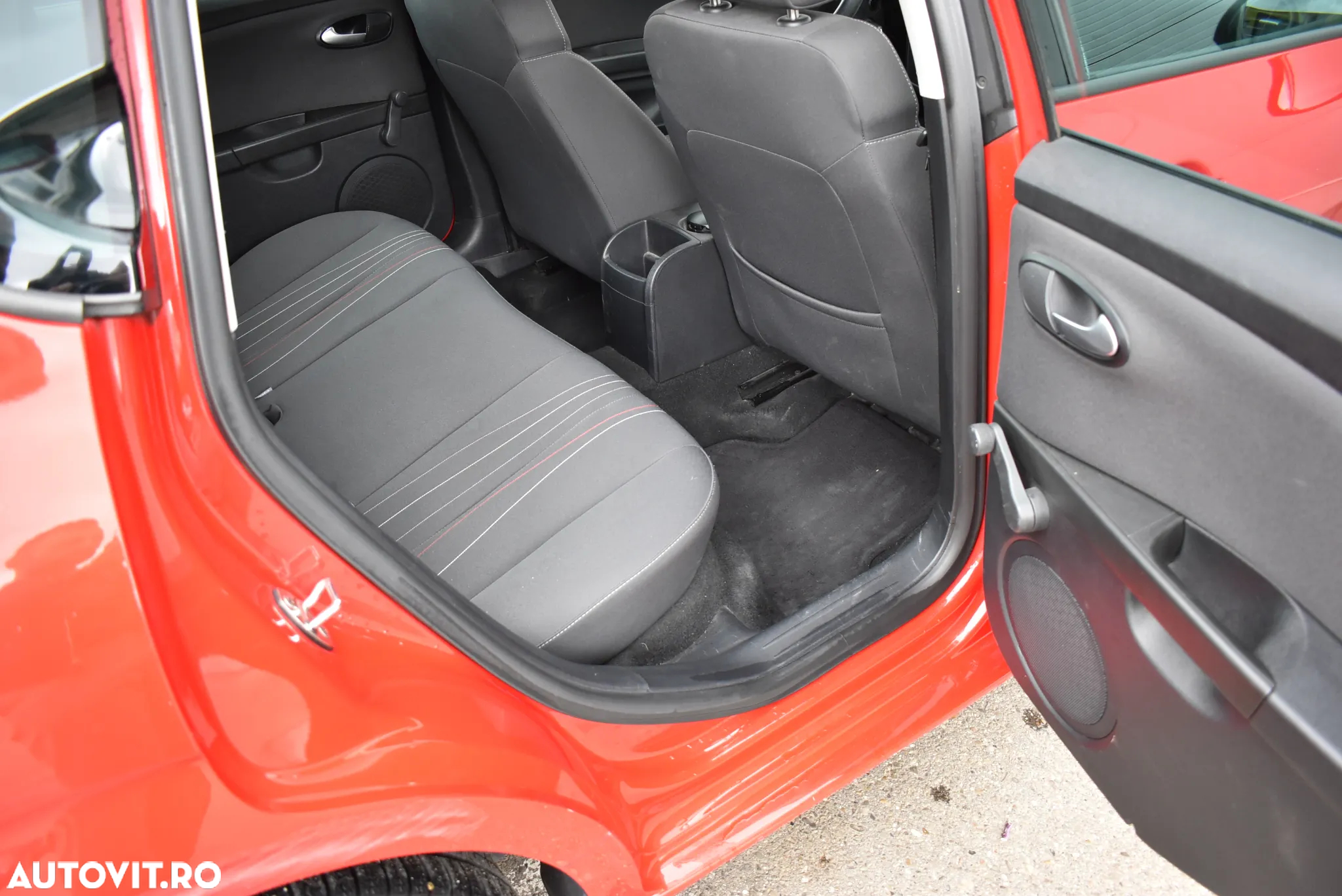 Seat Leon 1.6 TDI Style - 16