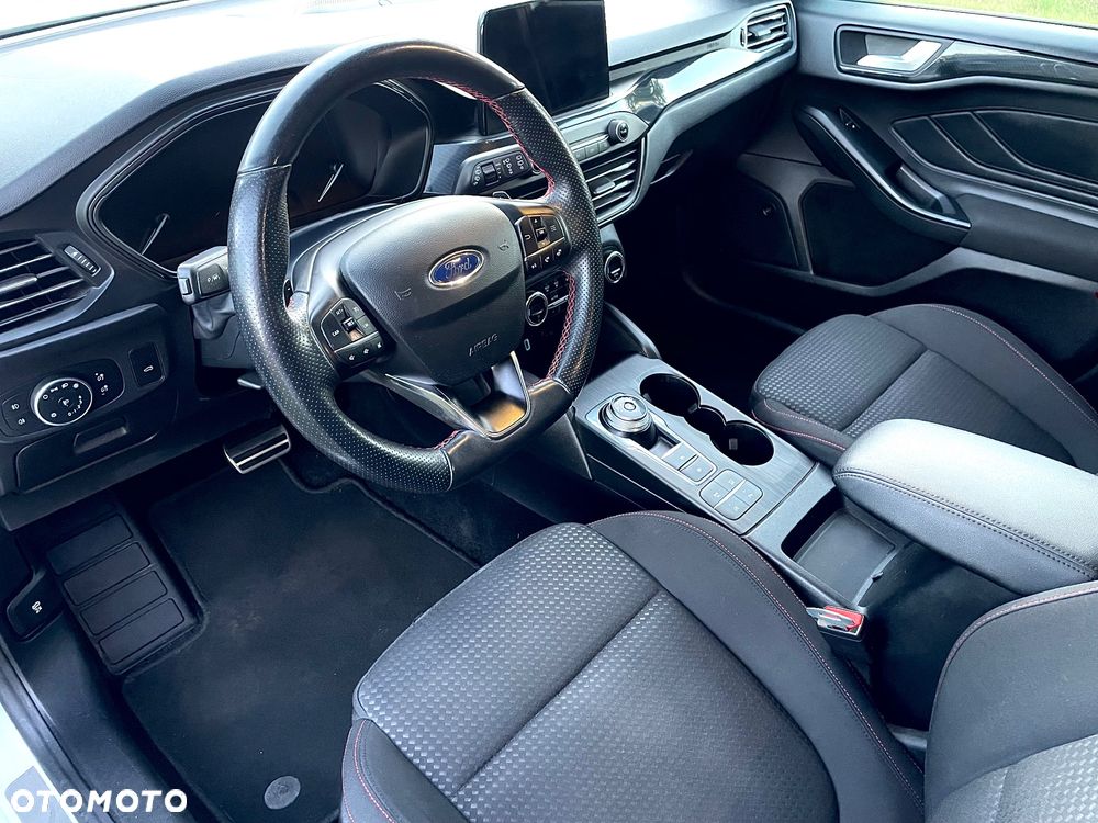 Ford Focus 2.0 EcoBlue ST-Line - 13