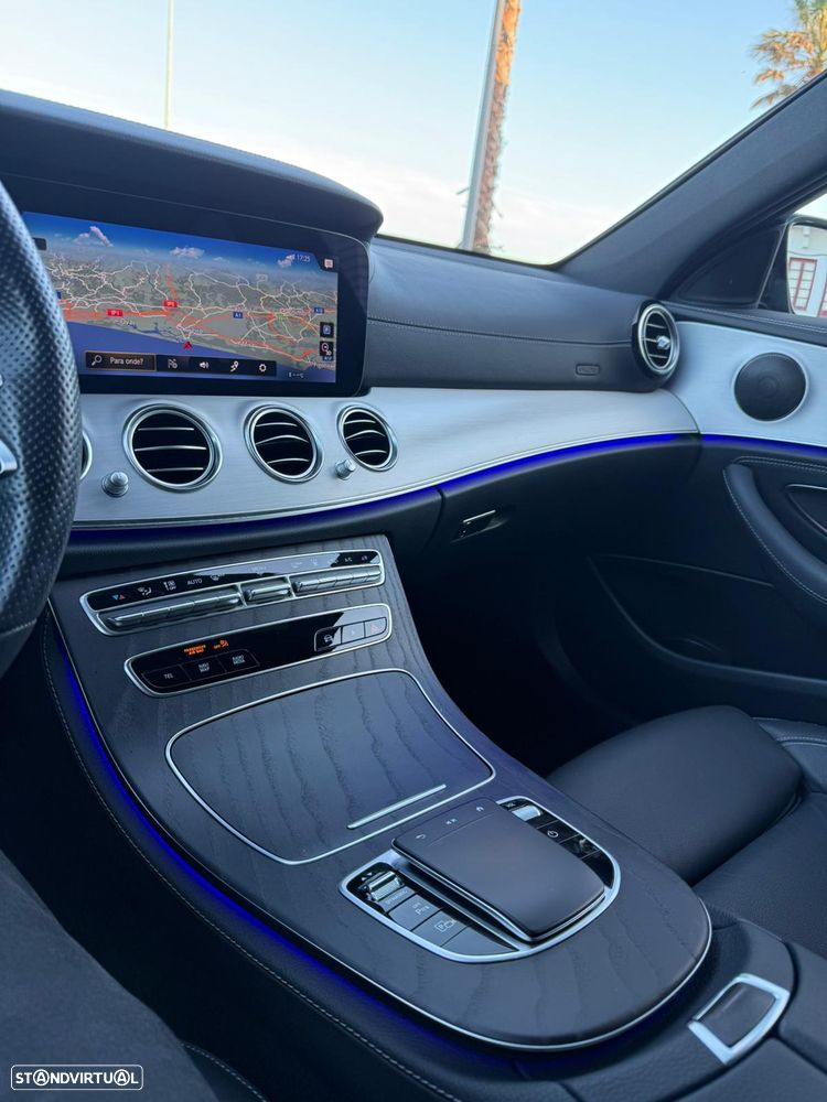 Mercedes-Benz E 300 de 4Matic 9G-TRONIC AMG Line - 24