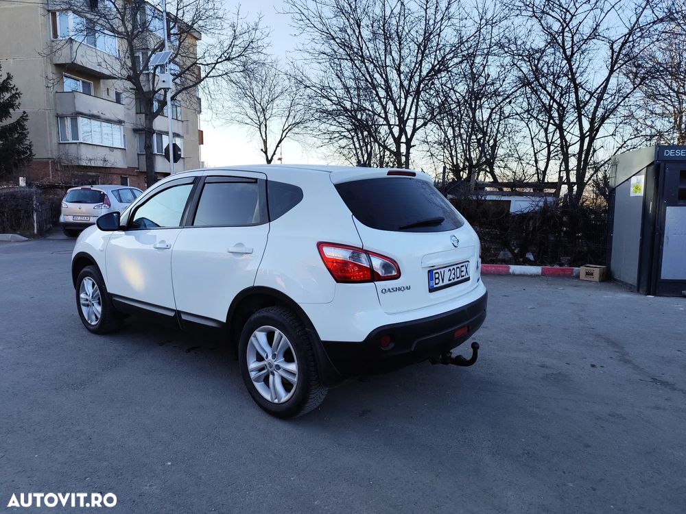 Nissan Qashqai 1.6 DCI Stop/Start Visia - 2