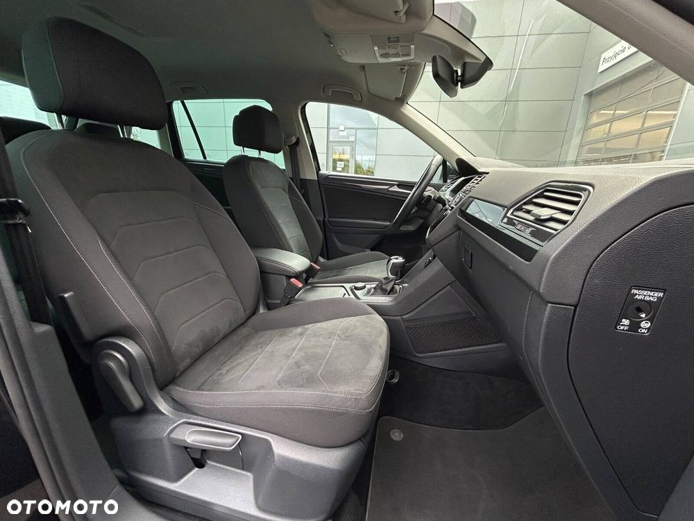 Volkswagen Tiguan 2.0 TSI 4Mot Elegance DSG - 19