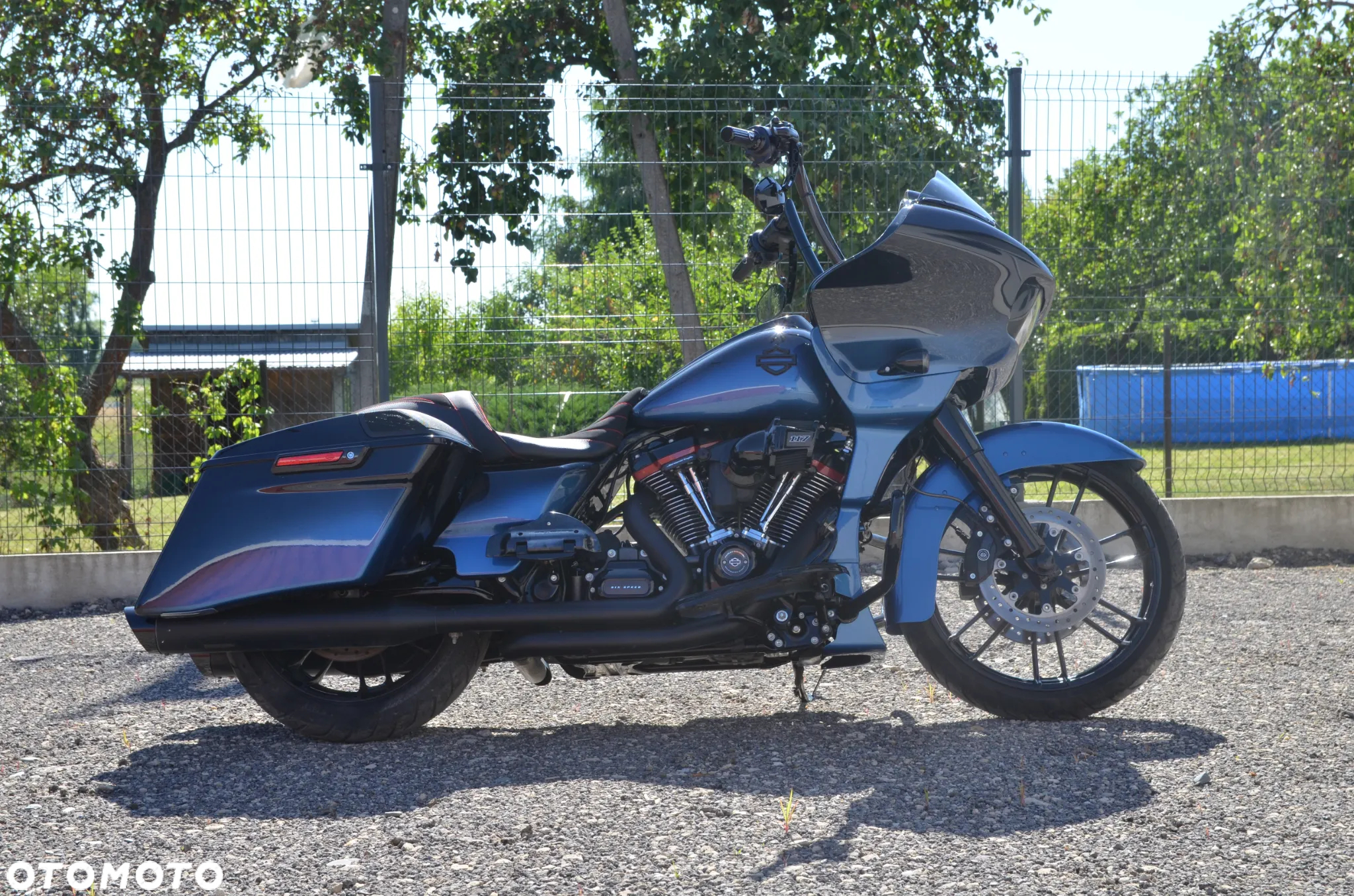 Harley-Davidson Touring Road Glide - 21