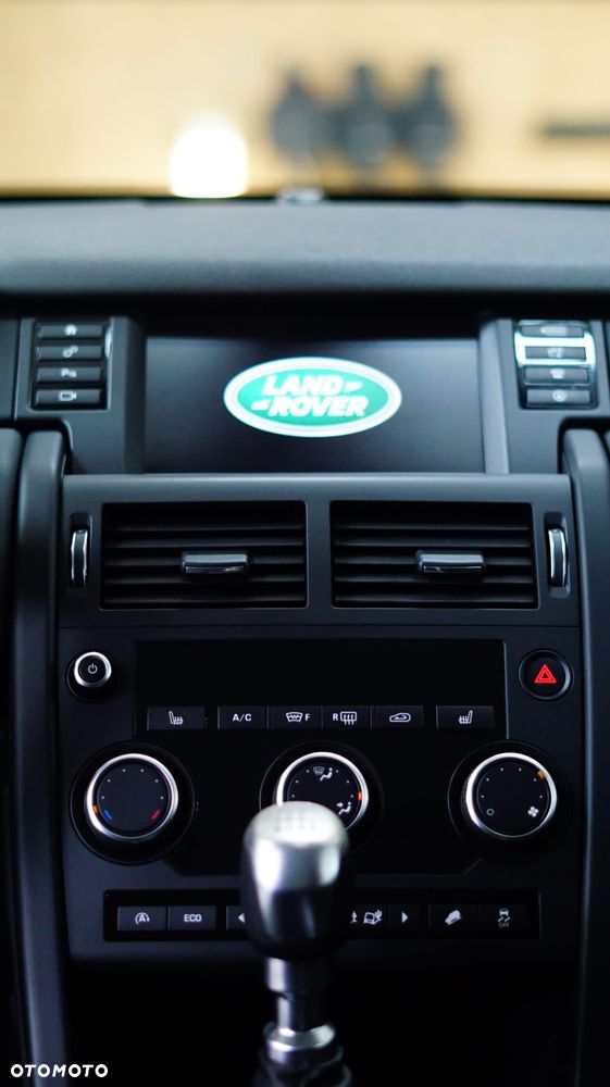 Land Rover Discovery Sport 2.0 TD4 HSE 129g - 11