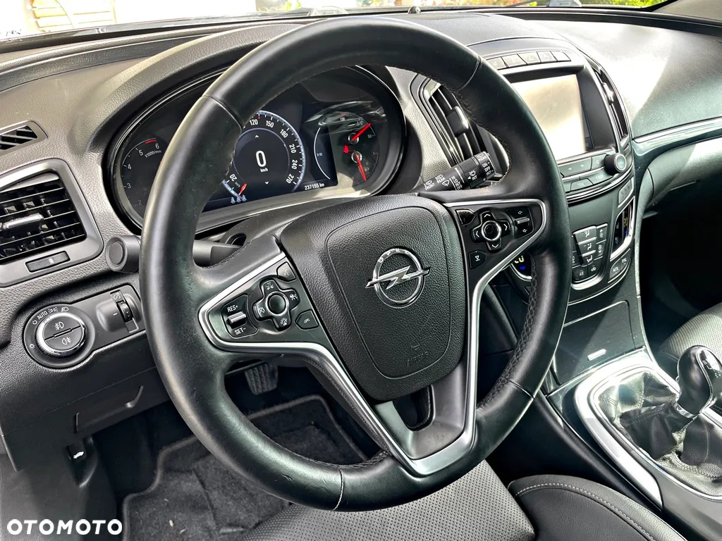 Opel Insignia 2.0 CDTI Sports Tourer ecoFLEXStart/Stop Business Innovation - 18
