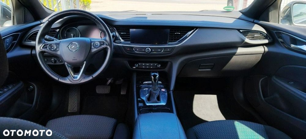 Opel Insignia - 9