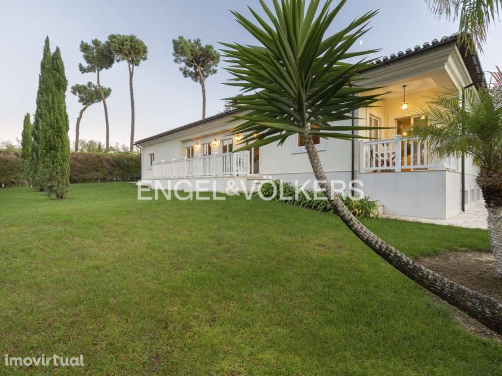 Moradia T5 de luxo na Herdade da Aroeira - Grande imagem: 4/44