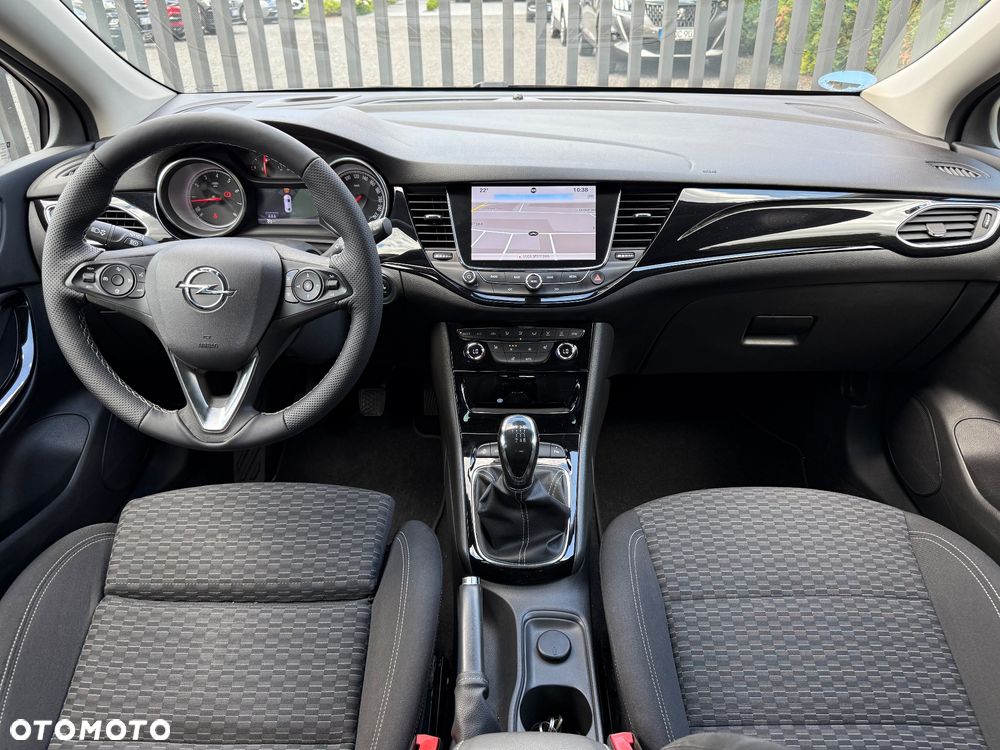 Opel Astra 1.4 Turbo Innovation - 11