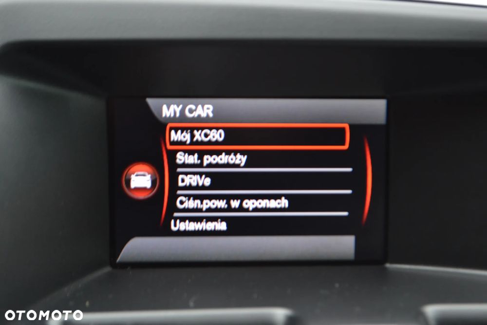 Volvo XC 60 - 25