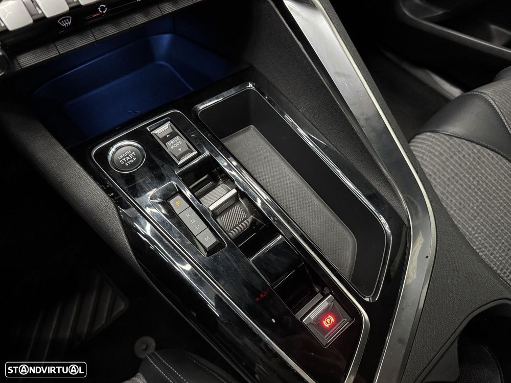 Peugeot 3008 1.5 BlueHDi Allure EAT8 - 10