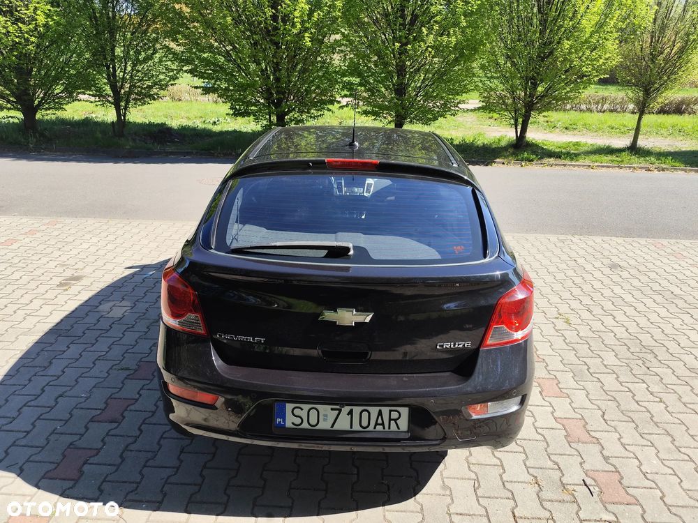 Chevrolet Cruze 1.8 LT - 10