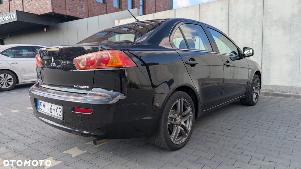Mitsubishi Lancer 1.8 Intense - 5