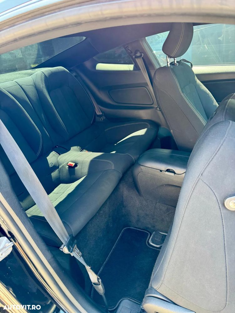 Ford Mustang 2.3 Eco Boost - 11