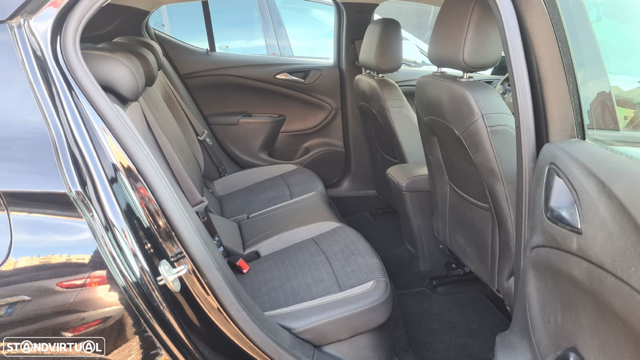 Opel Astra 1.5 D Business Edition Aut. S/S - 37