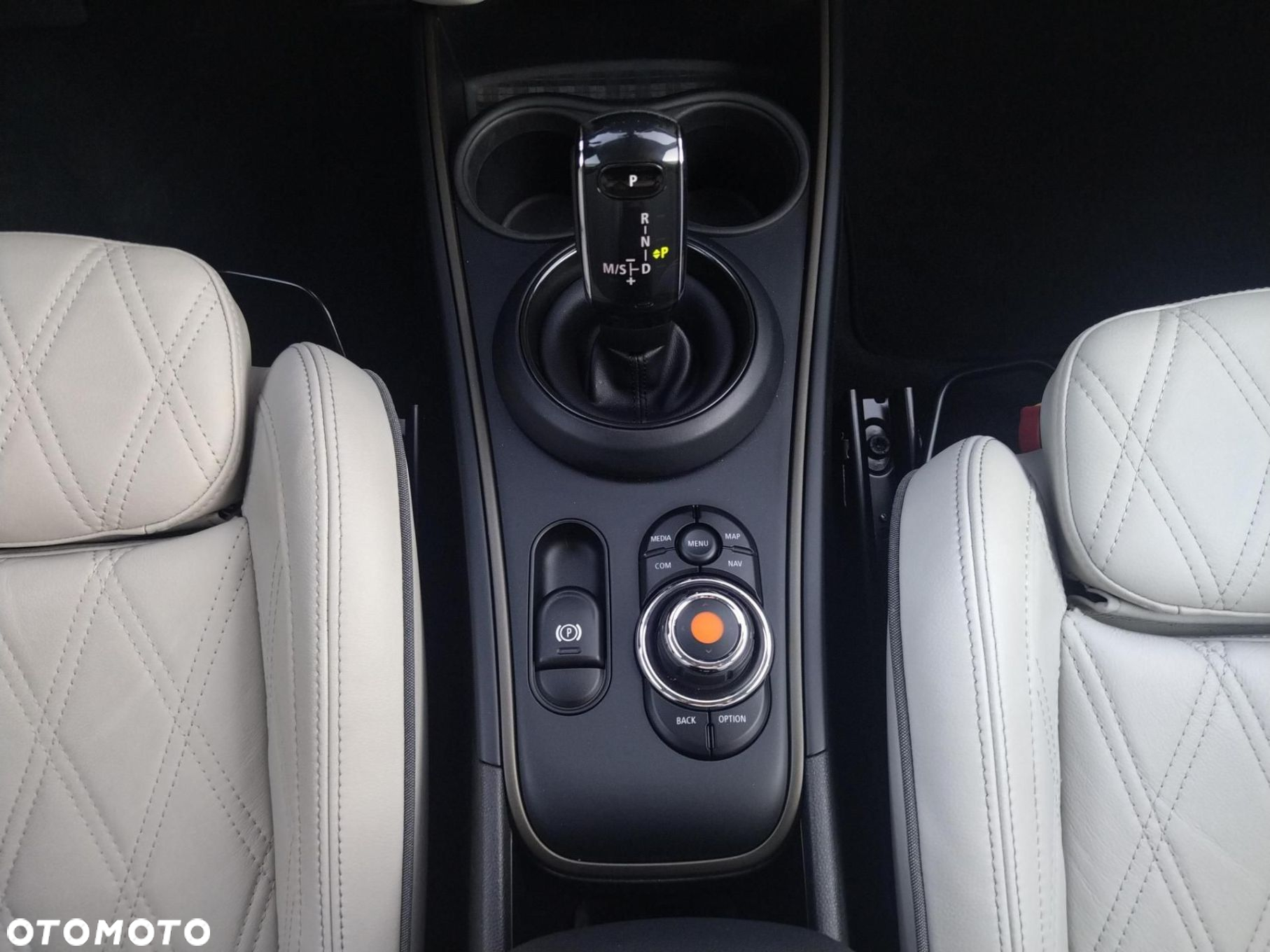 MINI Countryman - 14