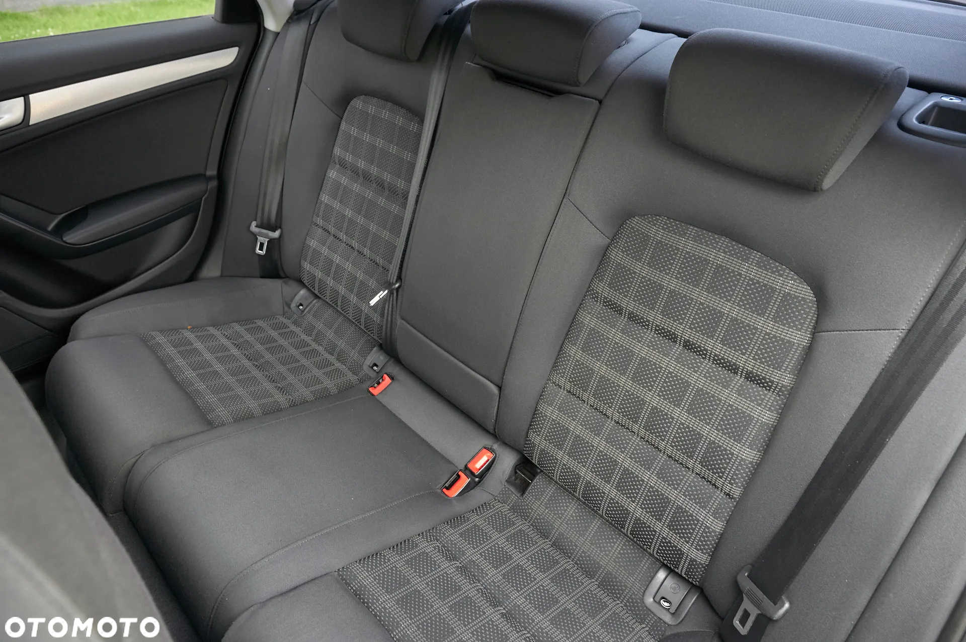 Audi A4 2.0 TDI Limited Edition - 26