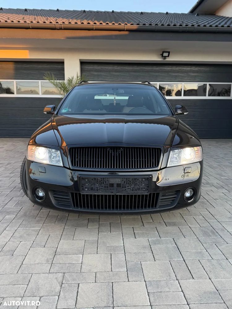 Skoda Octavia Combi 2.0 TFSI RS - 3