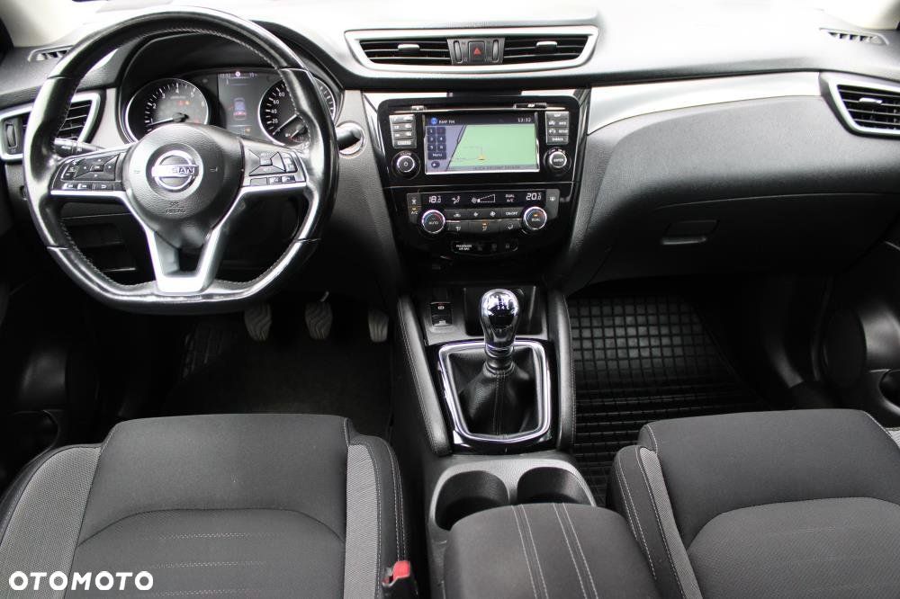 Nissan Qashqai - 11