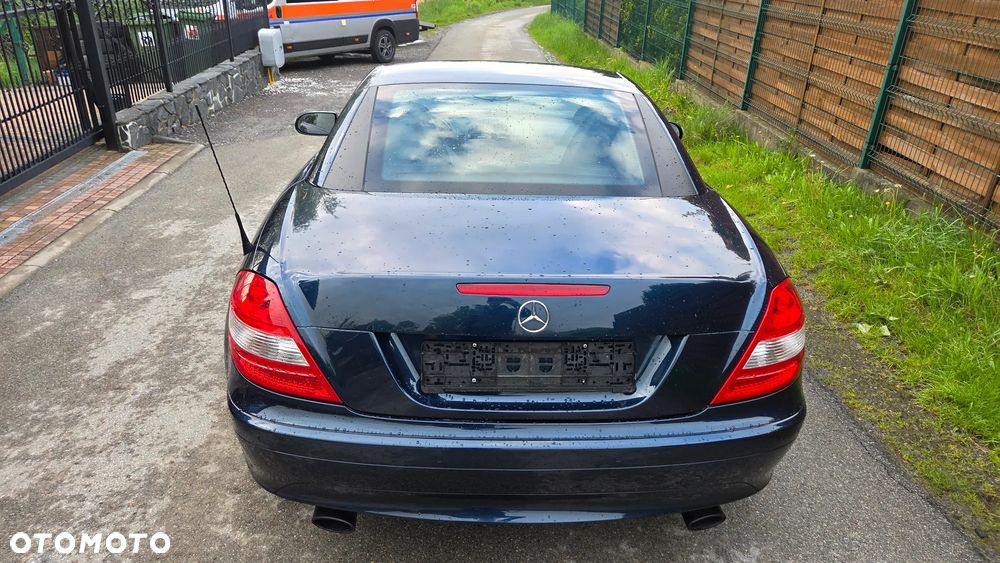 Mercedes-Benz SLK - 17