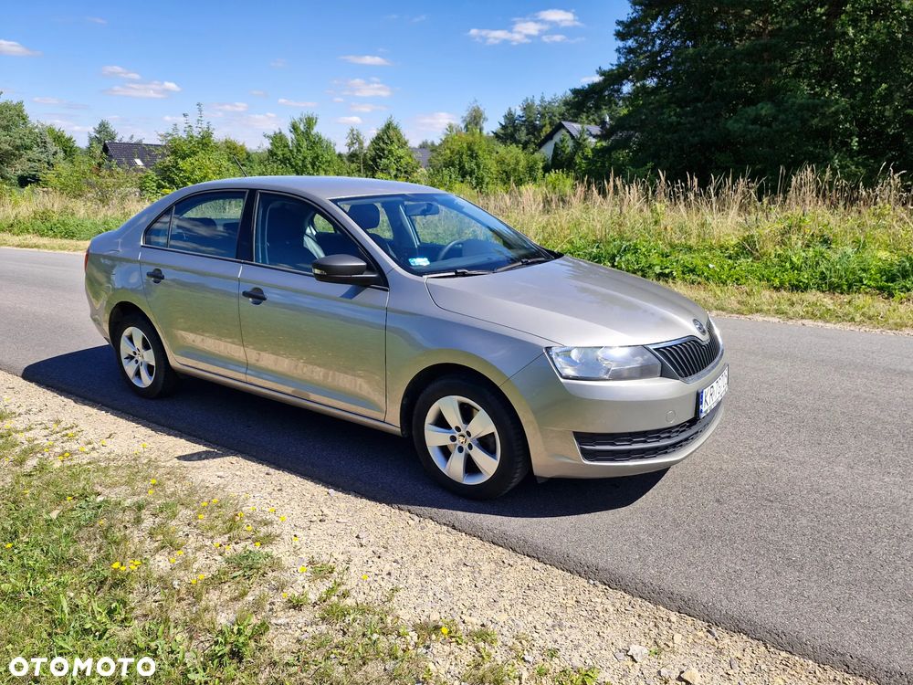 Skoda RAPID 1.2 TSI Active - 8