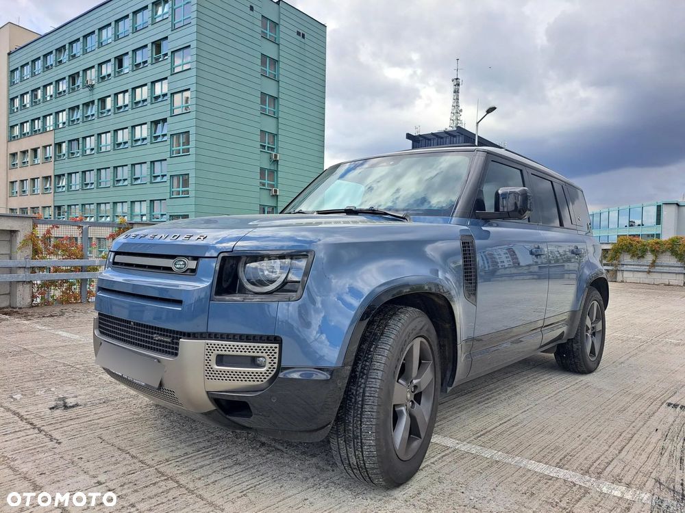 Land Rover Defender 2.0 P300 X-Dynamic HSE - 2