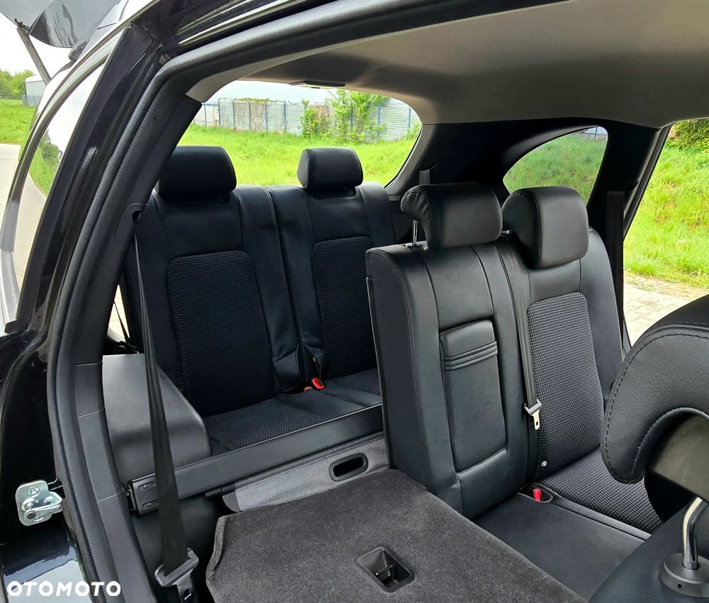 Chevrolet Captiva 2.4 4WD 7 Sitzer LT - 28