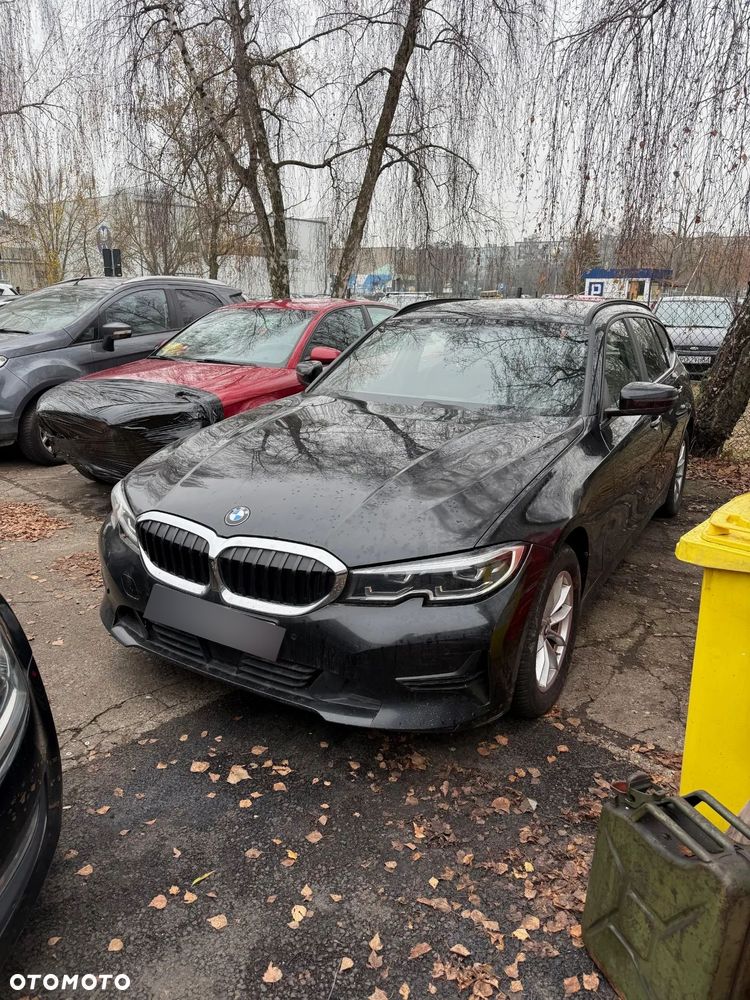 BMW Seria 3 320d xDrive MHEV Advantage - 1