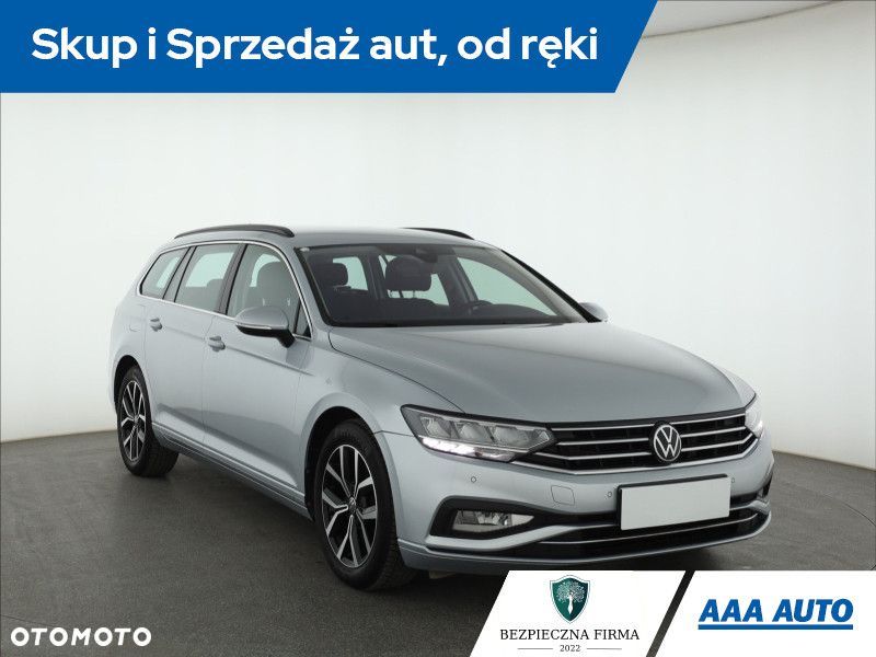 Volkswagen Passat Variant - 3