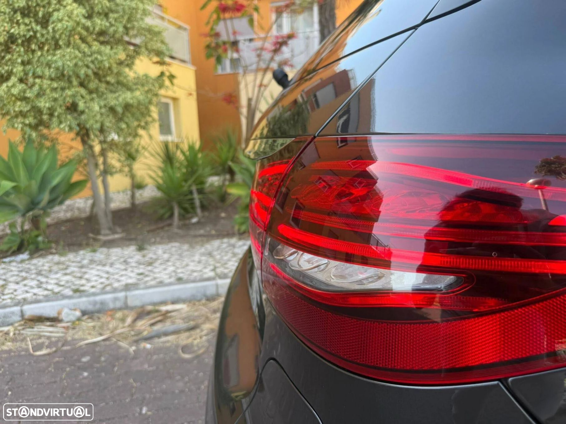 Mercedes-Benz C 300 de AMG Line - 14