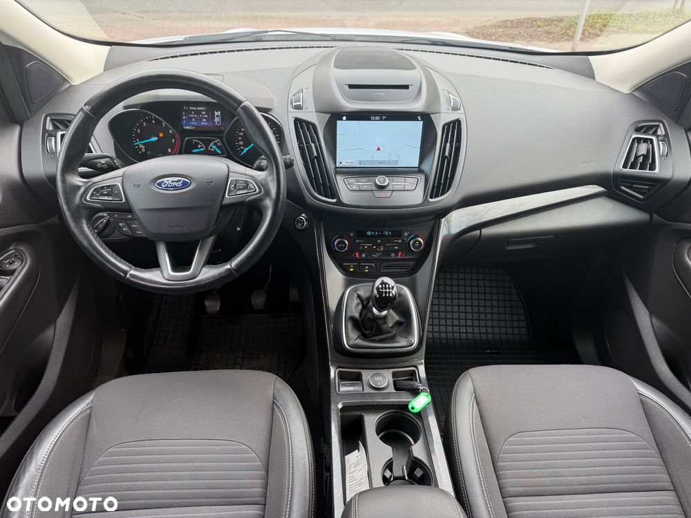 Ford Kuga 1.5 EcoBoost FWD Titanium ASS GPF - 4