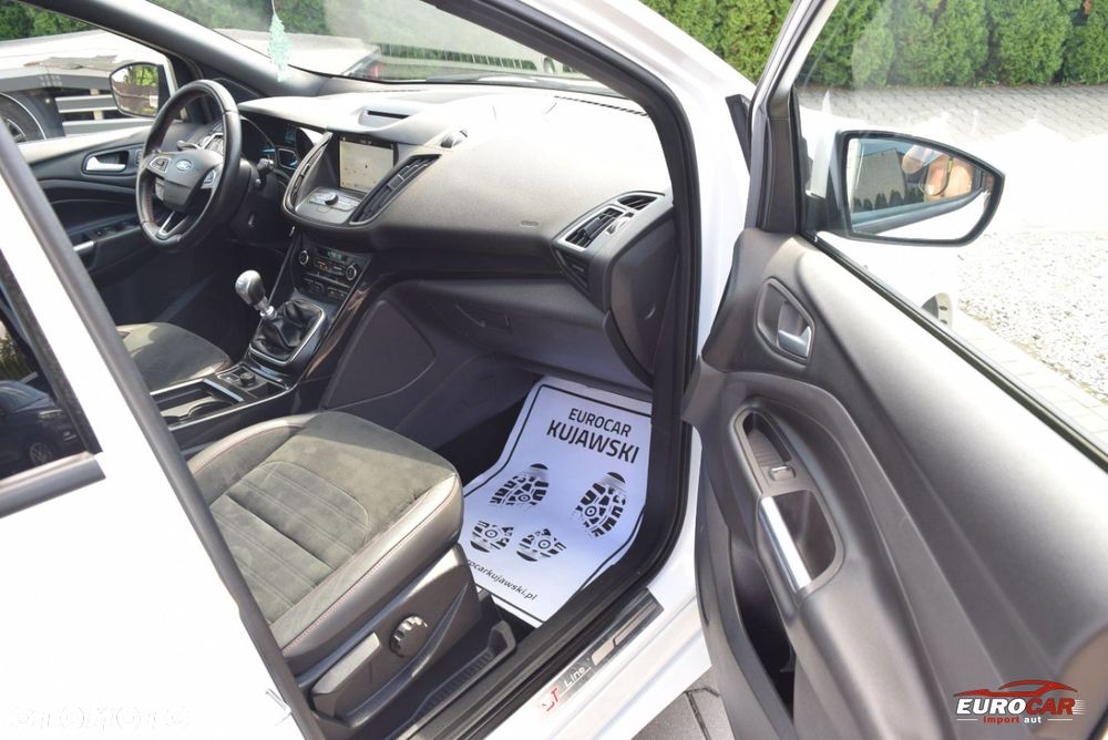 Ford Kuga 2.0 TDCi AWD ST-Line - 15