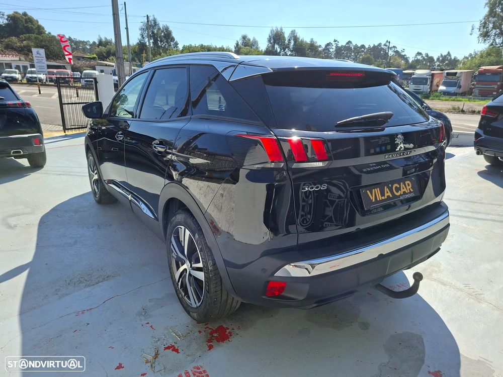 Peugeot 3008 PureTech 130 Stop & Start GPF Allure - 17