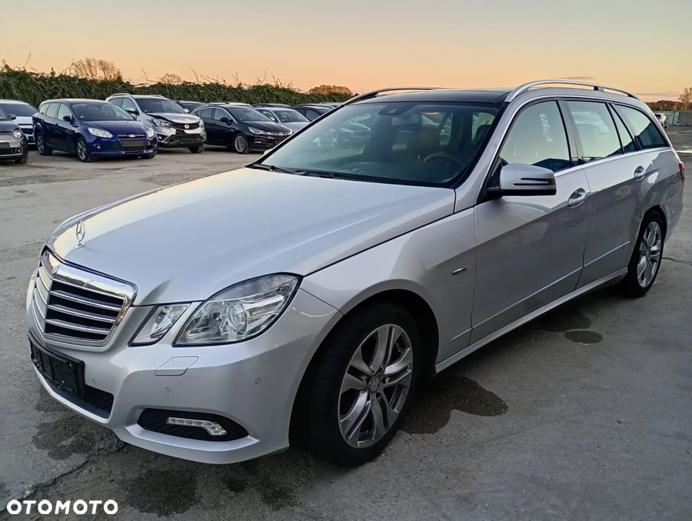 Mercedes-Benz Klasa E 200 CDI BlueEff - 3
