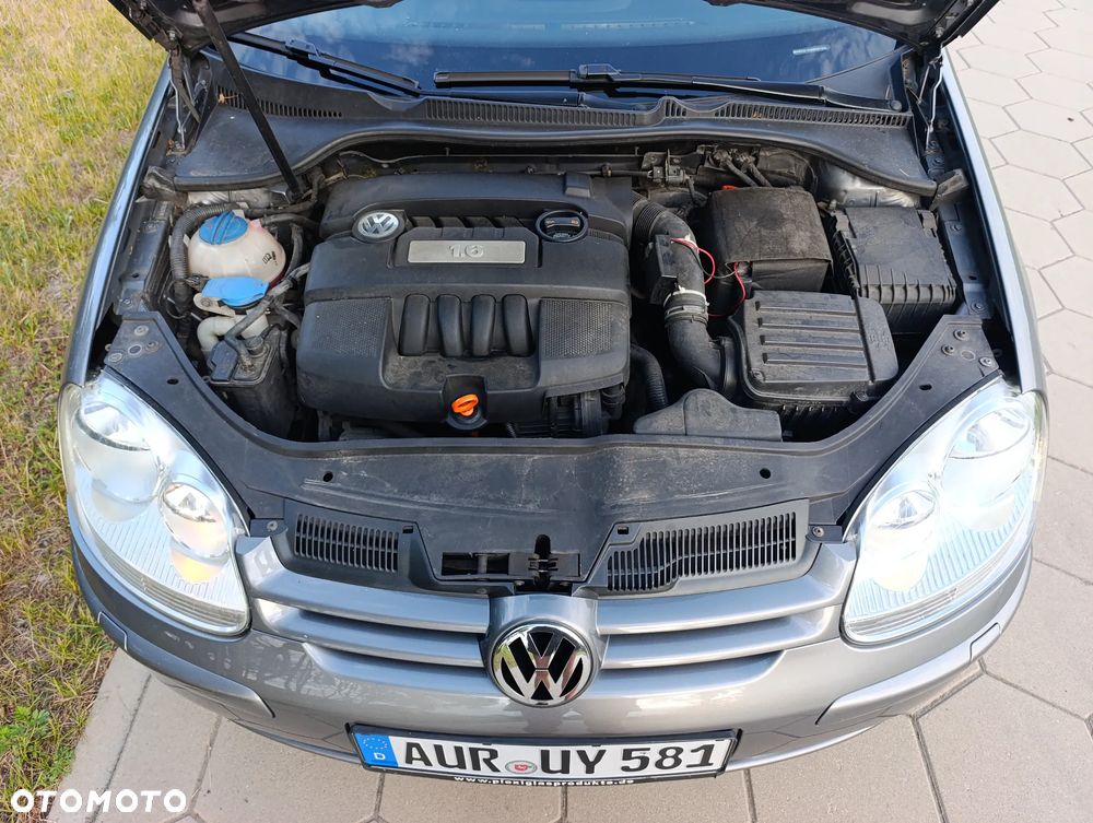 Volkswagen Golf 1.6 Tour - 16