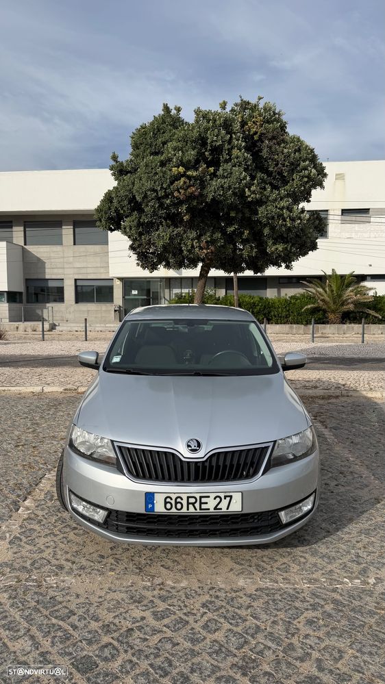Skoda Rapid Spaceback 1.6 TDi Style - 2