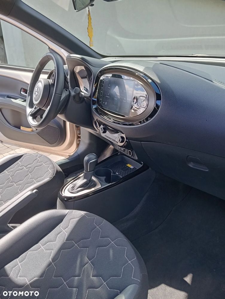 Toyota Aygo 1.0 VVT-i Selection CVT - 8