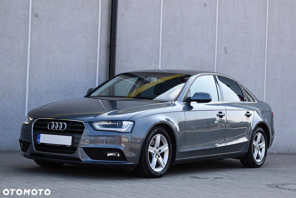 Audi A4 Limousine - 21