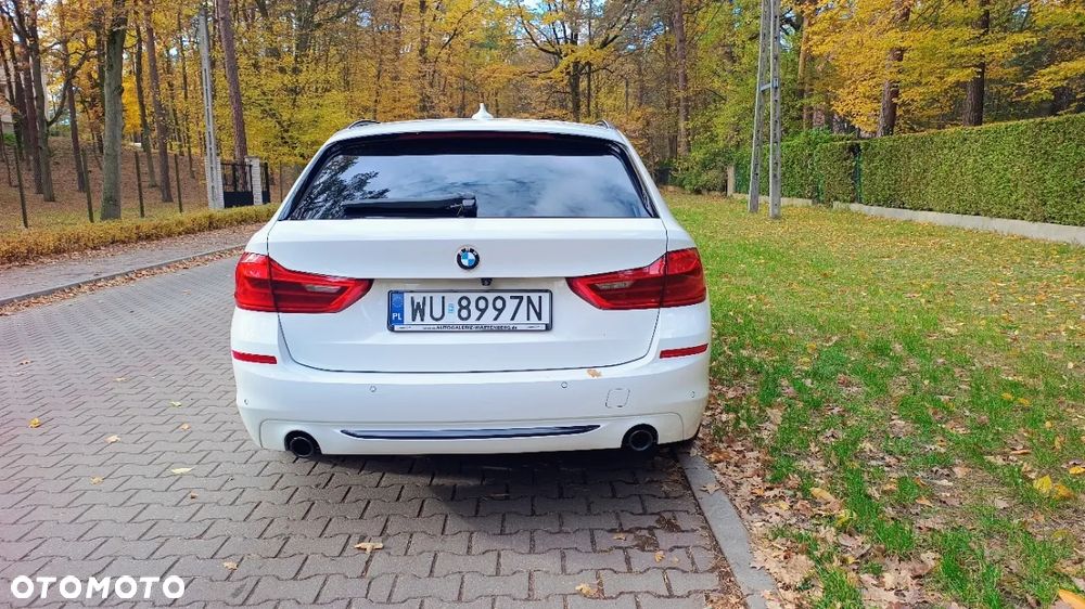 BMW Seria 5 520d Sport Line sport - 5