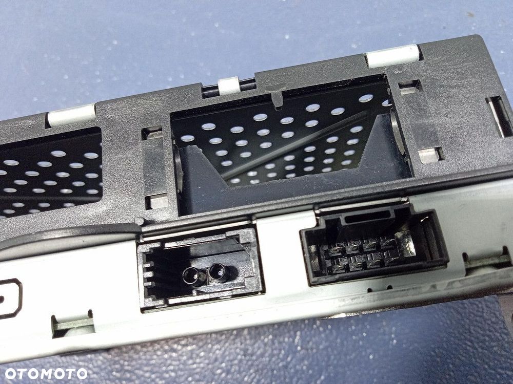 AUDI A6 C6 MODUŁ RADIA TUNER 04F035541 - 6