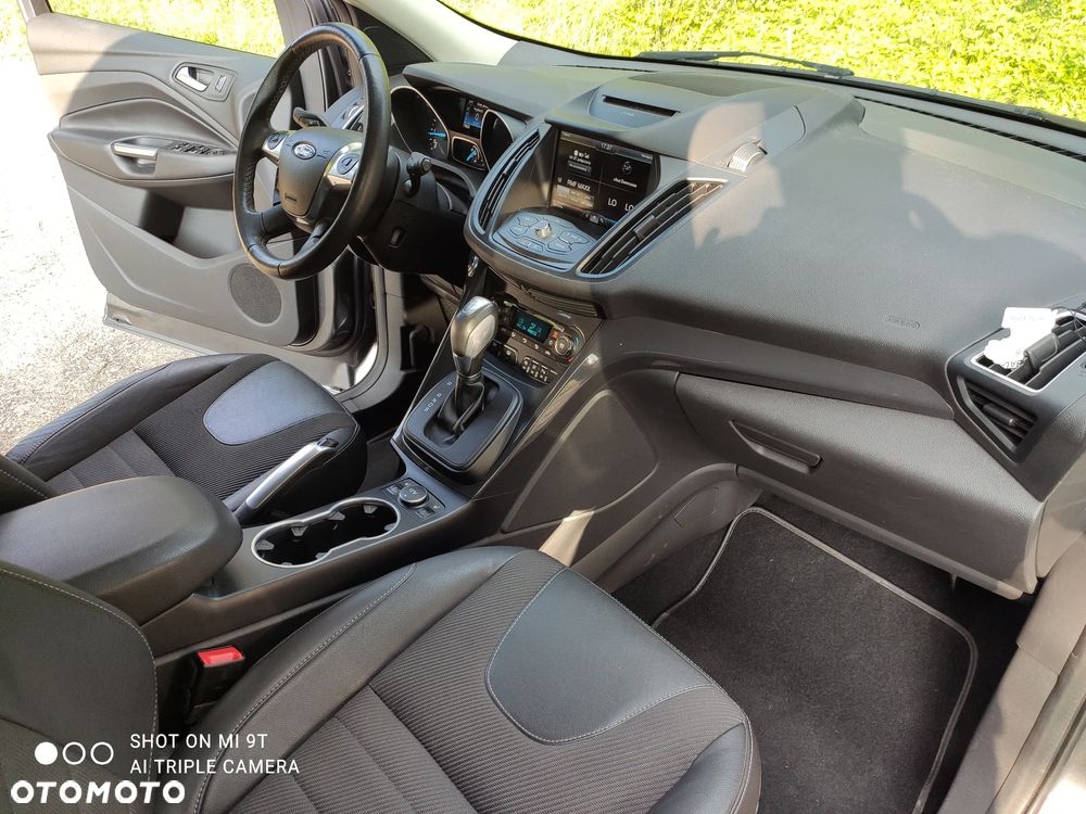 Ford Kuga 2.0 TDCi 4x4 ST-Line - 15